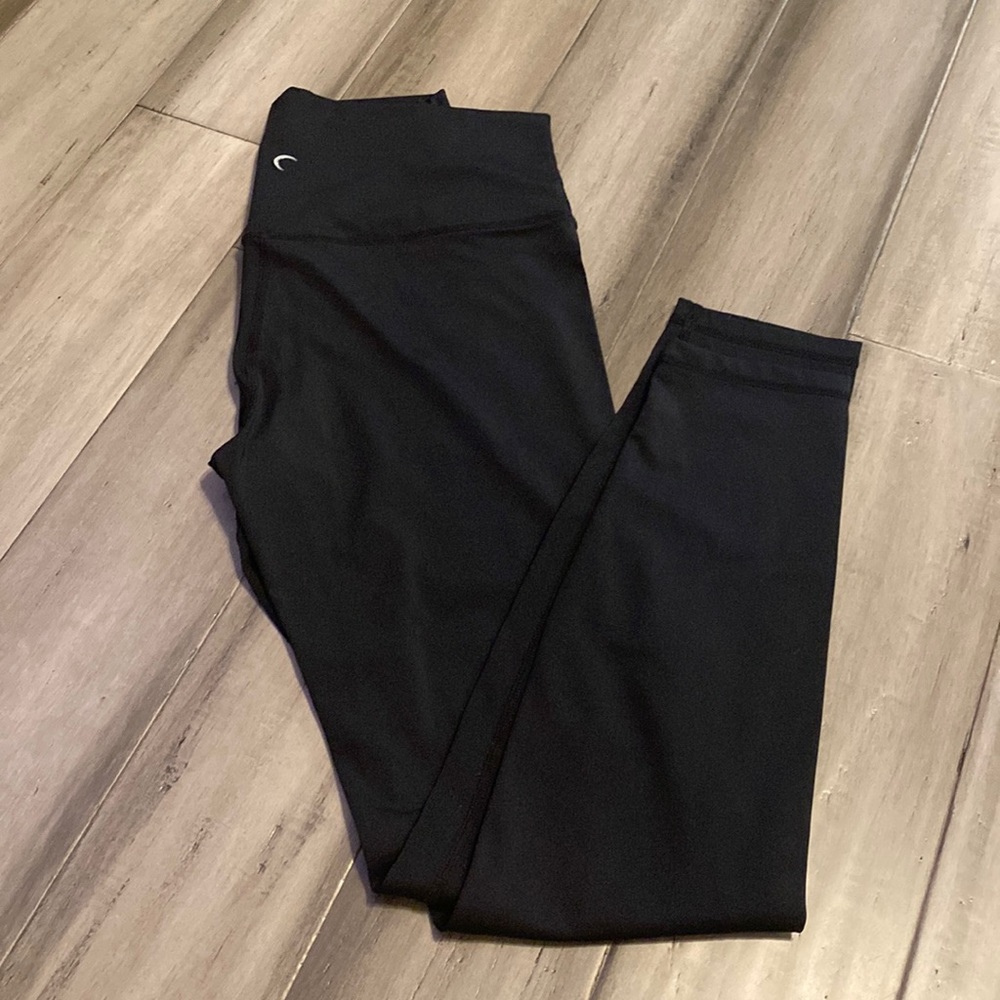 Black Zyia Leggings